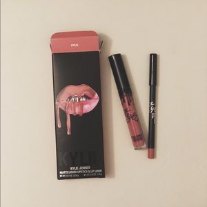 Kylie Cosmetics | Matte Lip Kit - Kylie